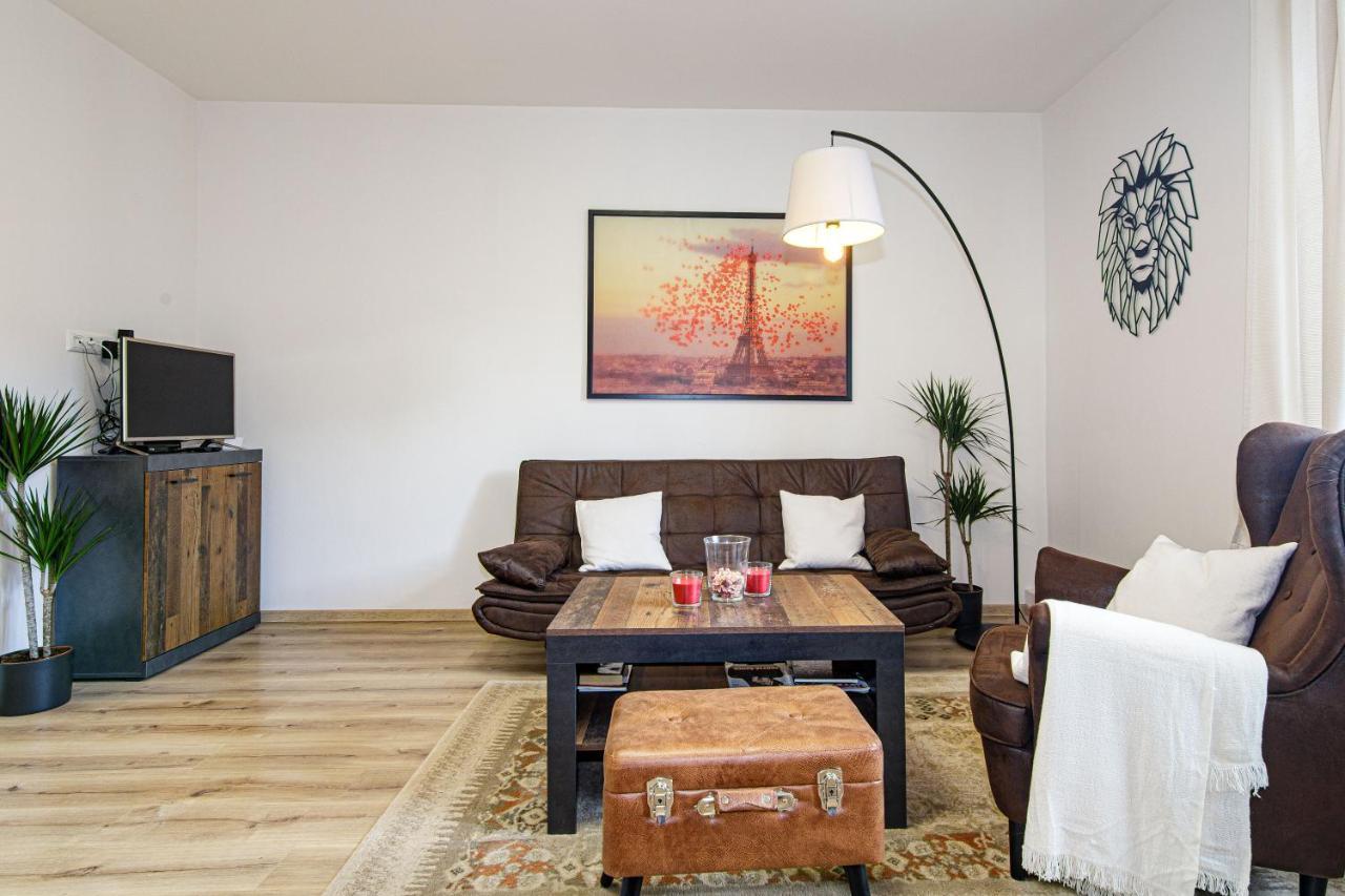 Apartment Hotel Stud Mb Οστράβα Εξωτερικό φωτογραφία