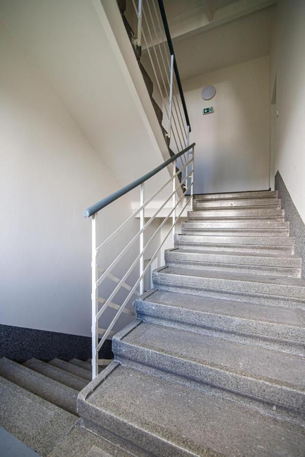Apartment Hotel Stud Mb Οστράβα Εξωτερικό φωτογραφία